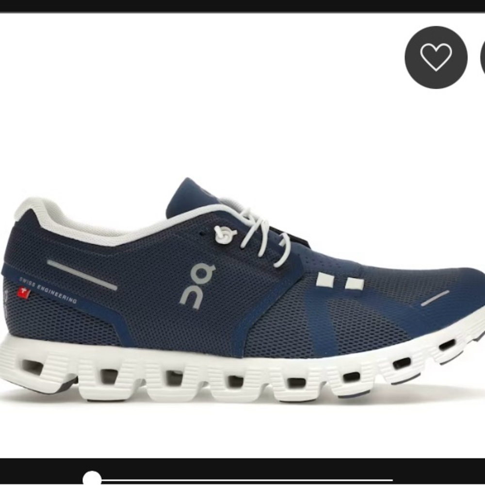 On Running Woman’s Navy and White Cloud Athletic Shoe